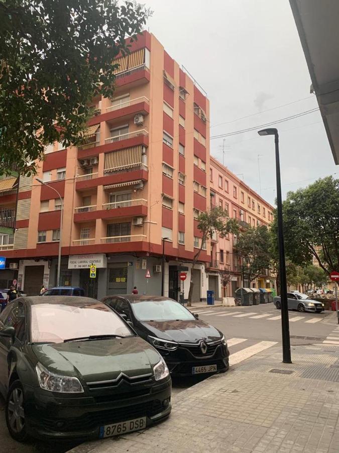 דירות ולנסיה Habitacion Individual מראה חיצוני תמונה